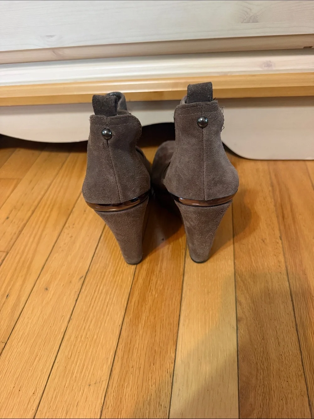 Jessica Simpson Brown Suede Wedge Booties